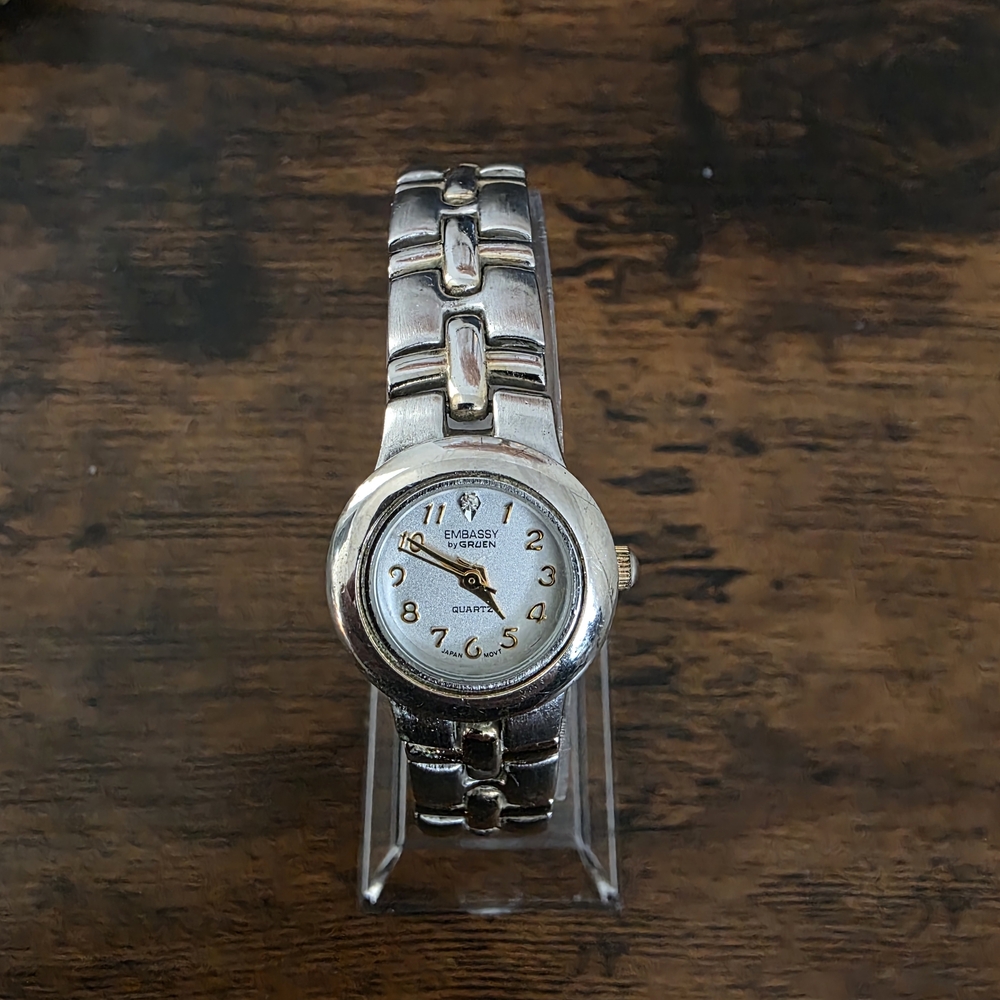 EMBASSY GRUEN WOMANS WATCH.